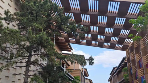 如何挑選正規(guī)的鋁單板廠家?